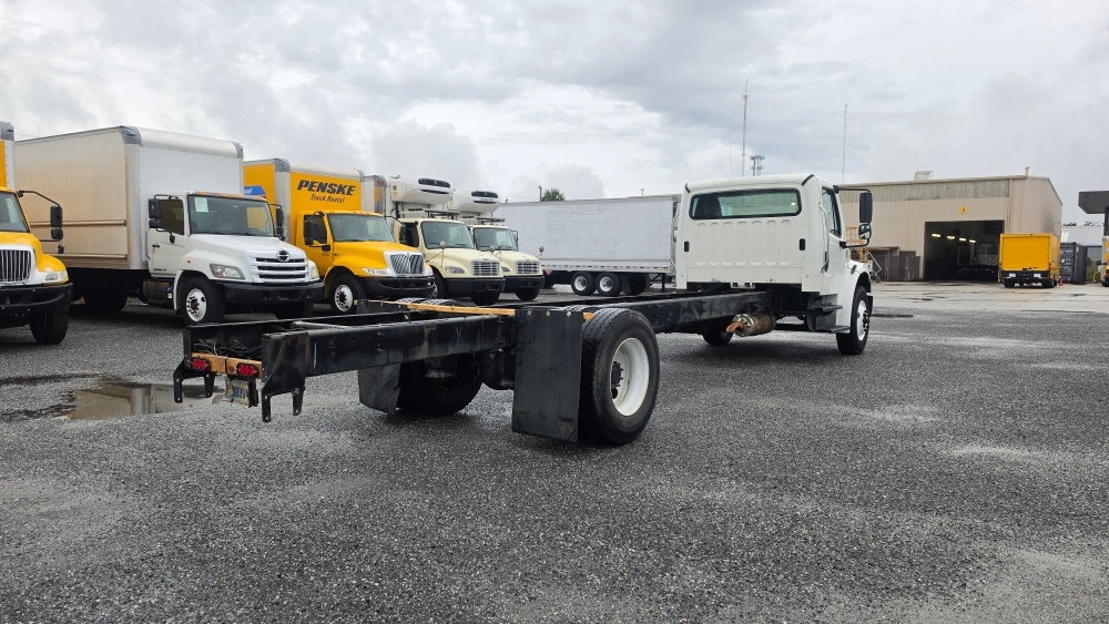 2020 Freightliner eM2 in Pensacola, FL — photo 8