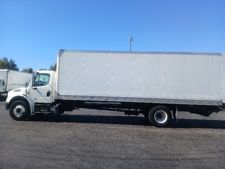 2020 Freightliner eM2 in Greensboro, NC — photo 3