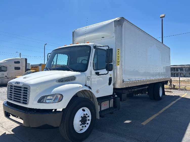 2020 Freightliner eM2 in Dallas, TX — photo 3