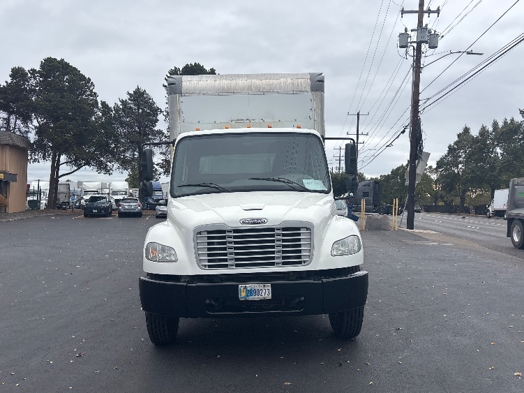 2020 Freightliner eM2 in Portland, OR — photo 2