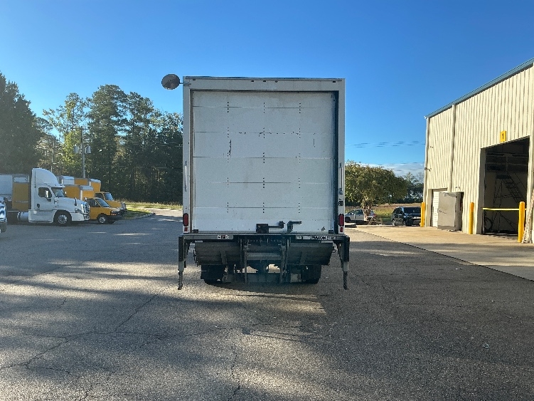 2020 Freightliner eM2 in Prince George, VA — photo 7