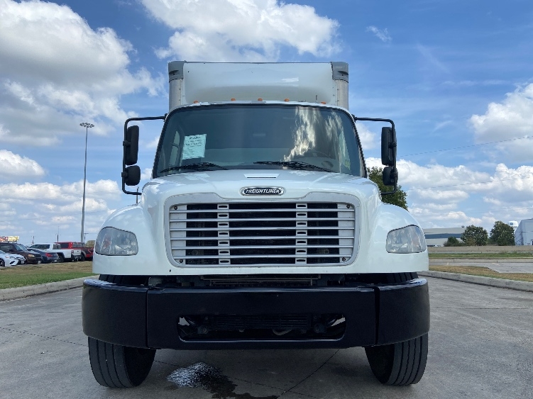 2020 Freightliner eM2 in San Antonio, TX — photo 2