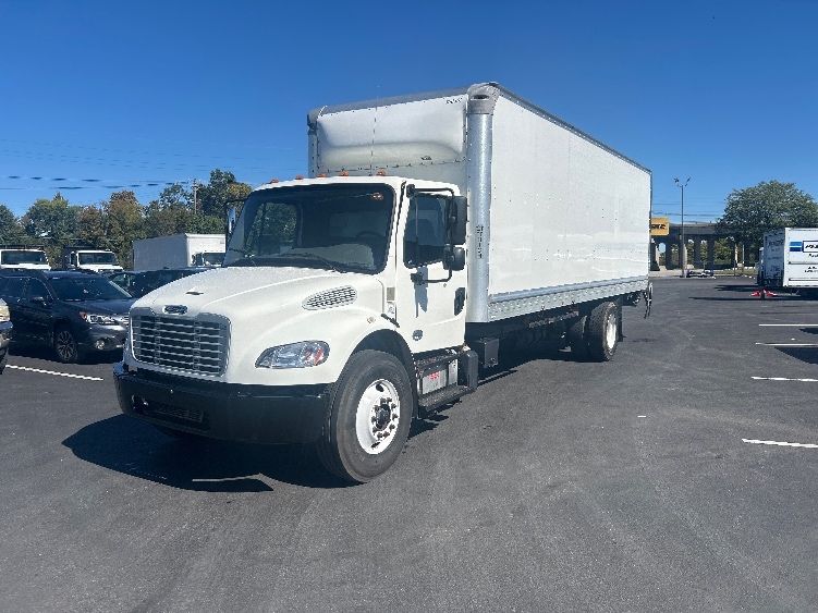 2020 Freightliner eM2 in Louisville, KY — photo 3