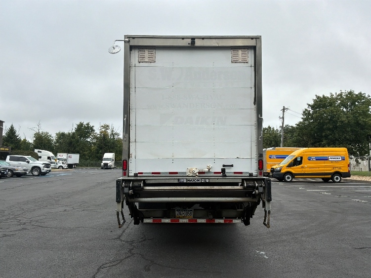 2020 Freightliner eM2 in Bensalem, PA — photo 7