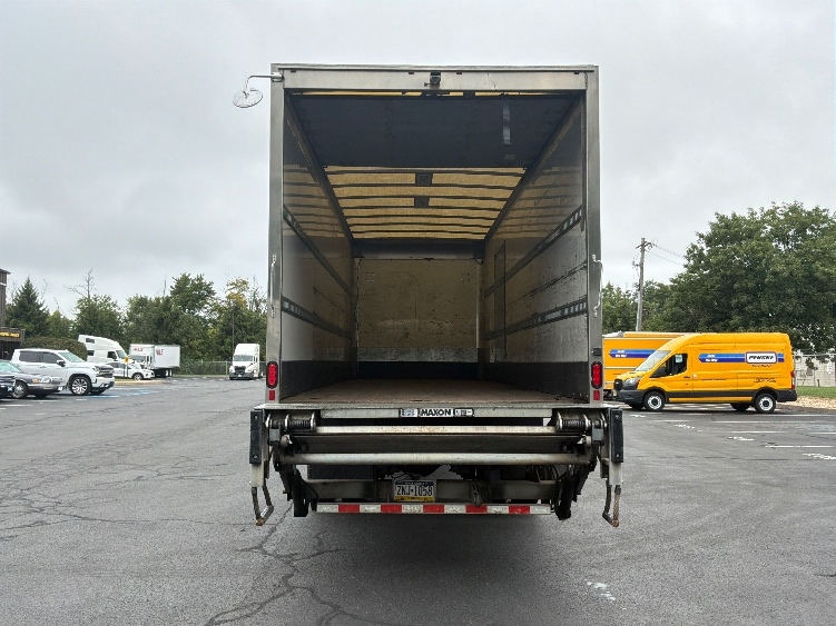 2020 Freightliner eM2 in Bensalem, PA — photo 8