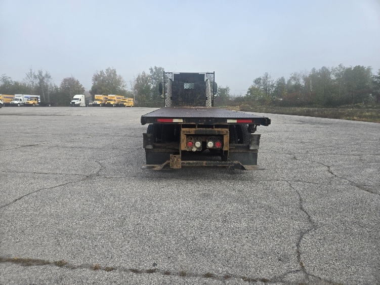 2020 Freightliner eM2 in Clearfield, PA — photo 7