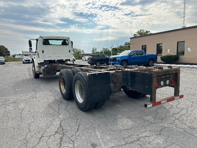 2020 Freightliner eM2 in Binghamton, NY — photo 6