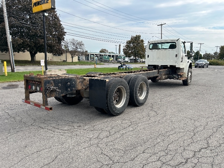 2020 Freightliner eM2 in Binghamton, NY — photo 8