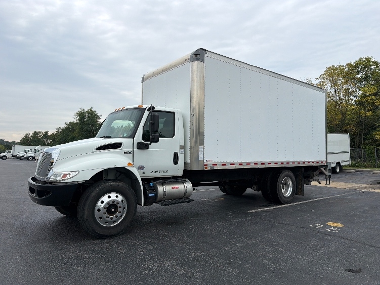 2020 International MV in Dayton, NJ — photo 3