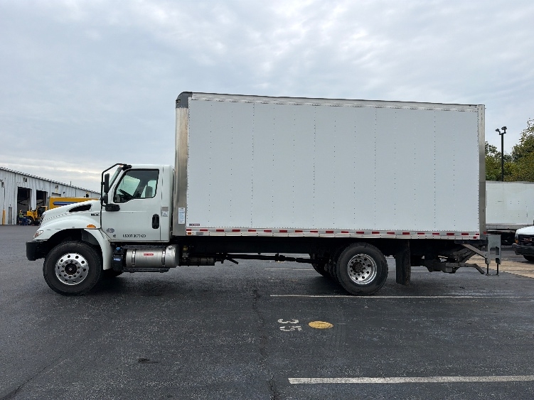 2020 International MV in Dayton, NJ — photo 4