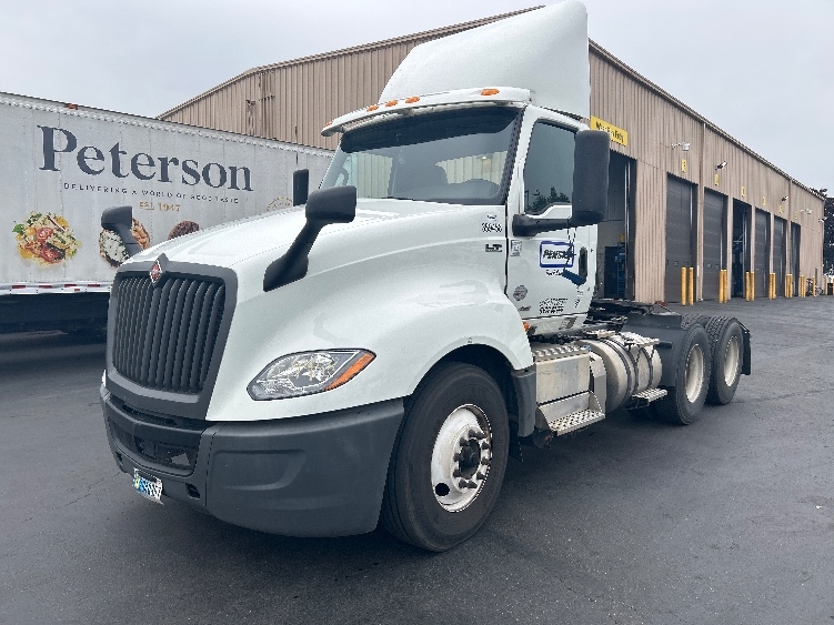 2020 International LT in Kent, WA — photo 3