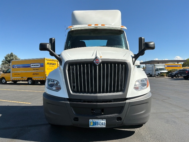 2020 International LT in Aurora, CO — photo 2