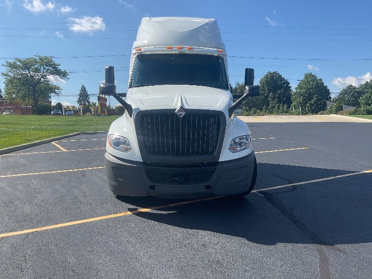 2020 International LT in Akron, OH — photo 2