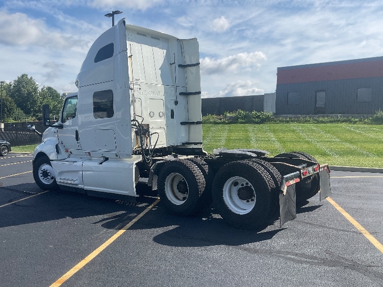 2020 International LT in Akron, OH — photo 5