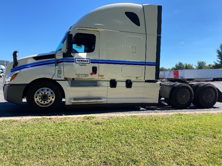 2020 Freightliner Cascadia in Greensboro, NC — photo 4