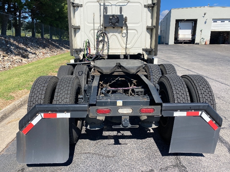 2020 Freightliner Cascadia in Greensboro, NC — photo 6