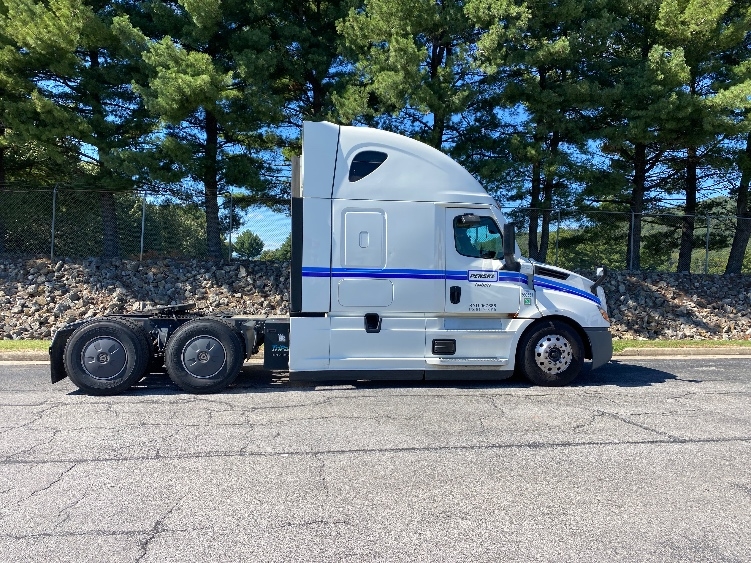 2020 Freightliner Cascadia in Greensboro, NC — photo 8