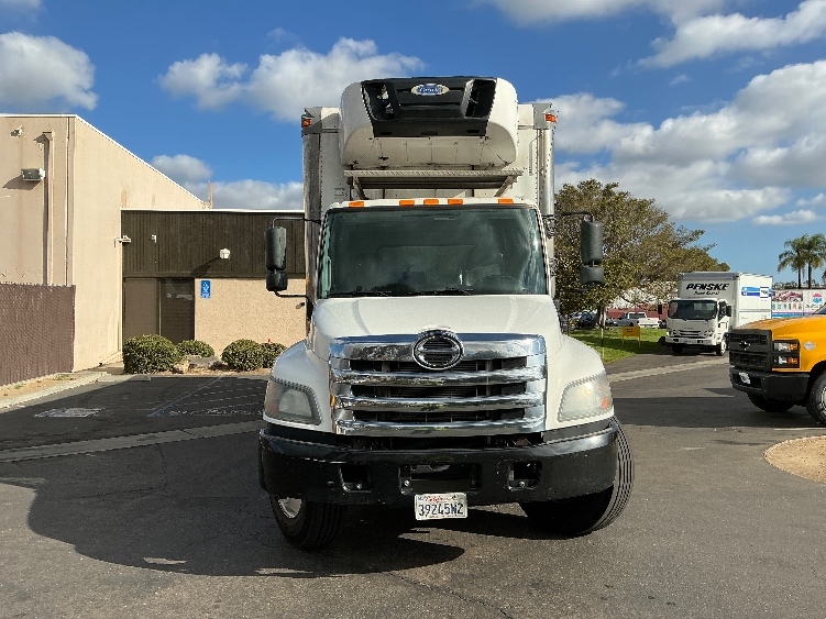 2020 Hino 338 in Torrance, CA — photo 2