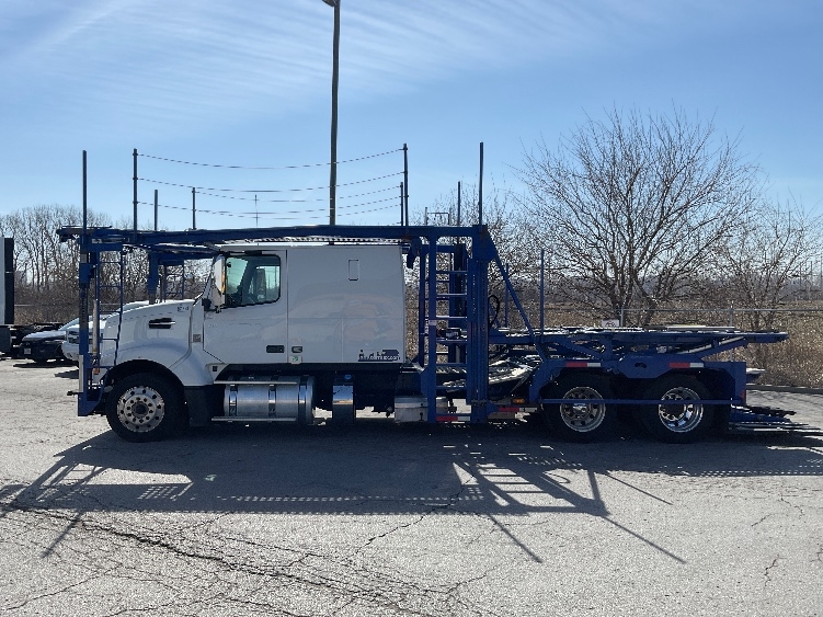 2020 Volvo in Kansas City, MO — photo 4
