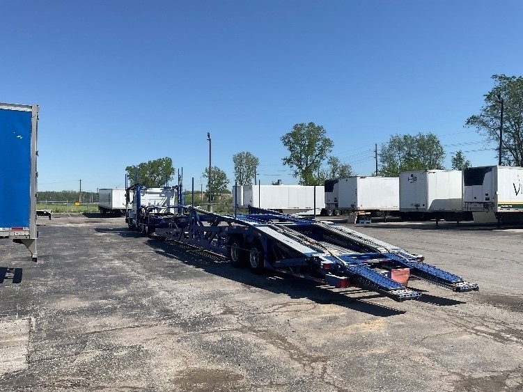 2020 Volvo in Kansas City, MO — photo 5