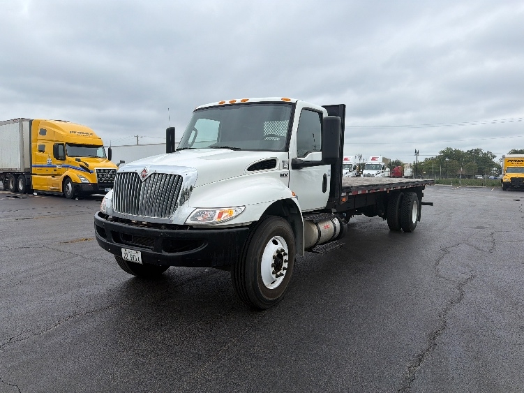 2020 International MV in Melrose Park, IL — photo 3