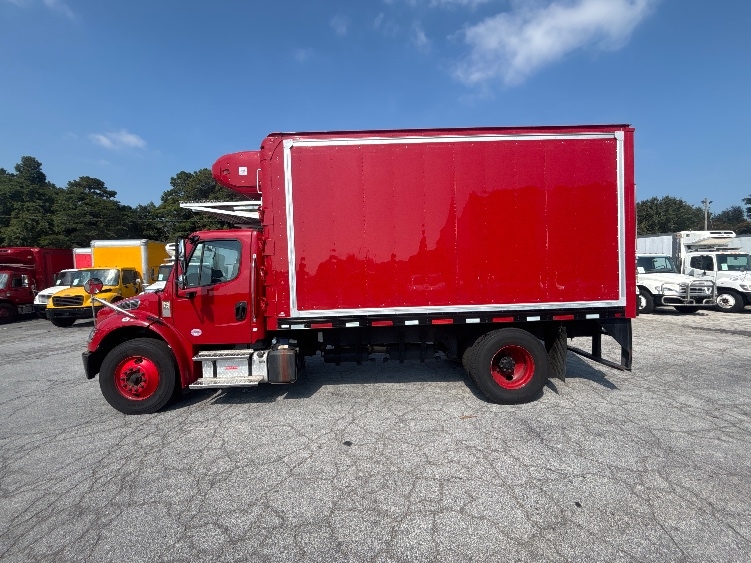 2021 Freightliner eM2 in Forest Park, GA — photo 4