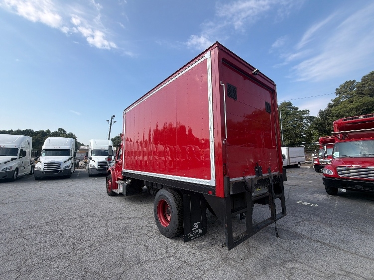 2021 Freightliner eM2 in Forest Park, GA — photo 5