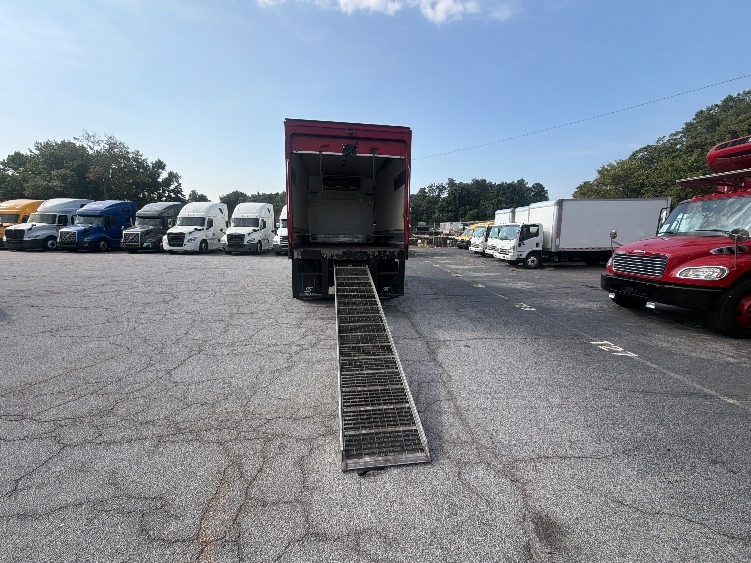 2021 Freightliner eM2 in Forest Park, GA — photo 8