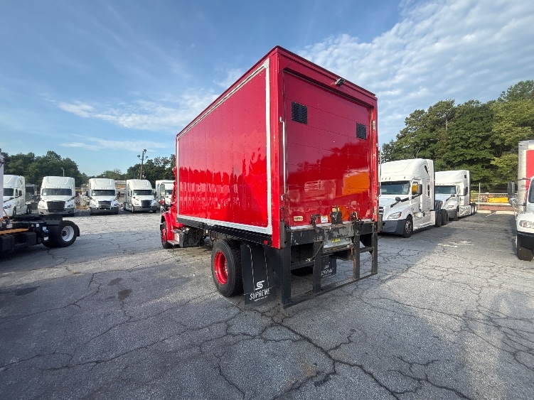 2021 Freightliner eM2 in Forest Park, GA — photo 6