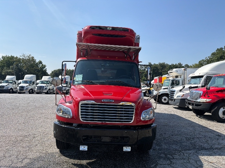 2021 Freightliner eM2 in Forest Park, GA — photo 2