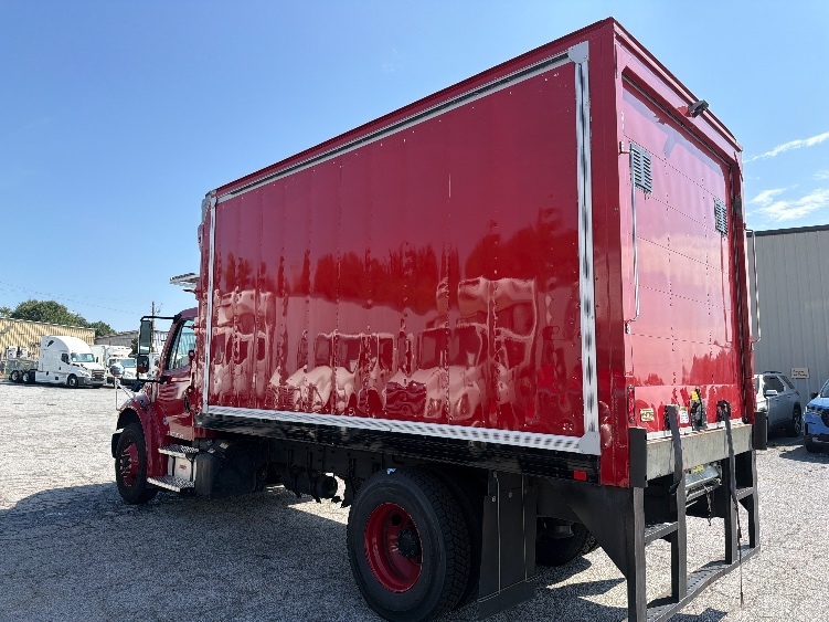 2021 Freightliner eM2 in Forest Park, GA — photo 6