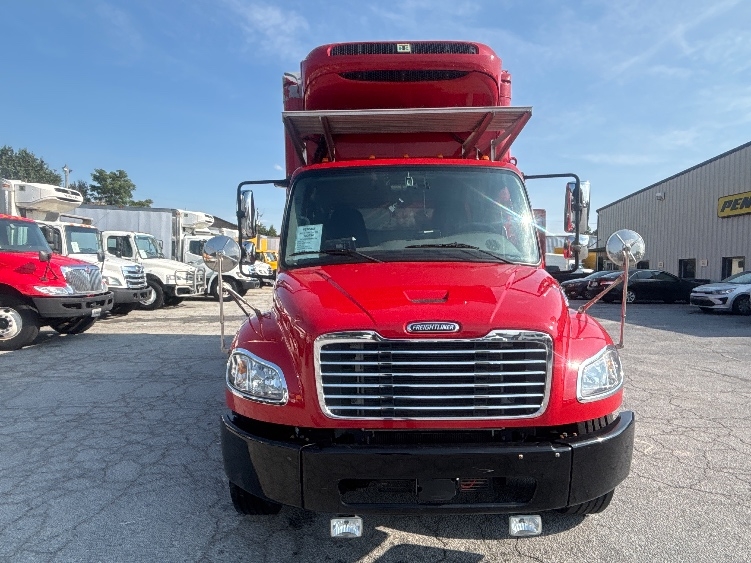 2021 Freightliner eM2 in Forest Park, GA — photo 2