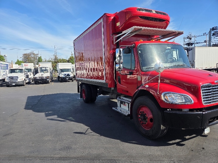 2021 Freightliner eM2 in Kent, WA