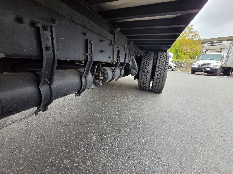 2021 Freightliner eM2 in Tukwila, WA — photo 5