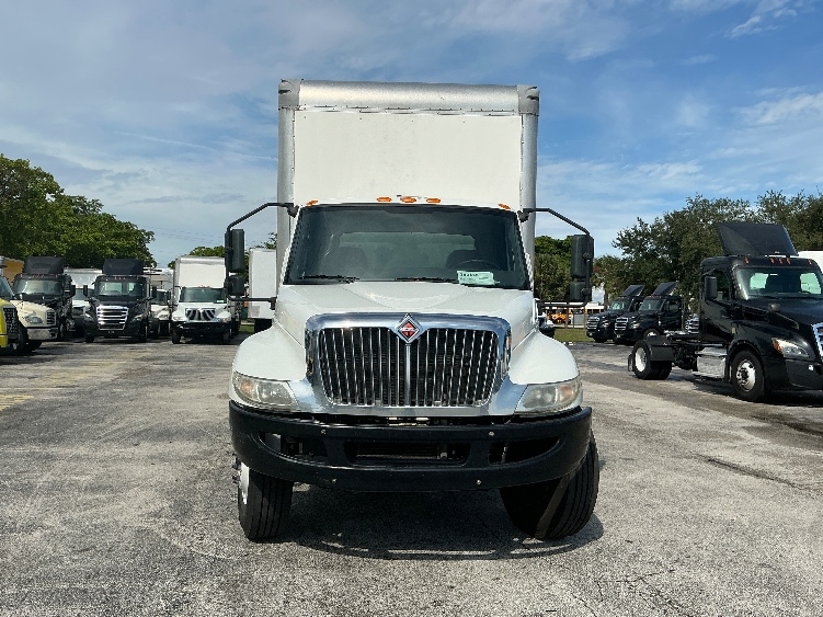 2020 International MV in Medley, FL — photo 2