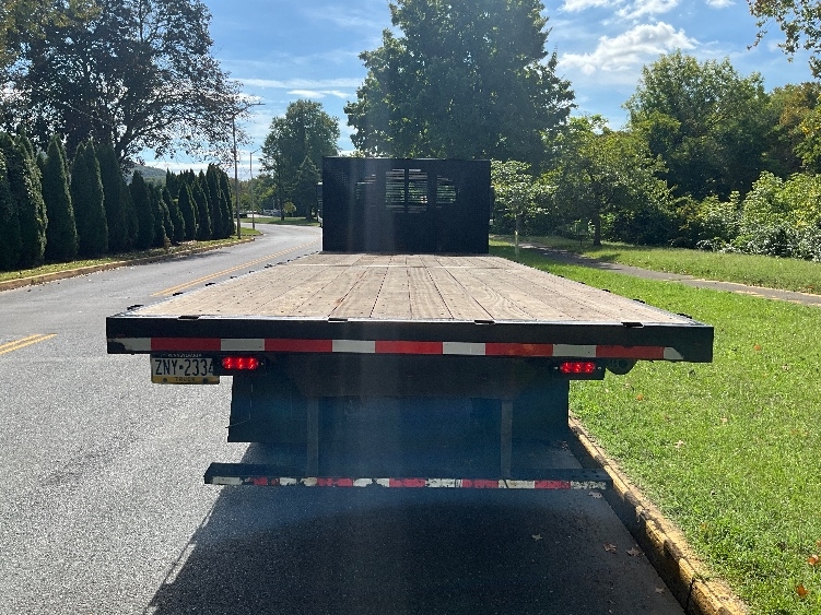 2020 Freightliner eM2 in Reading, PA — photo 7