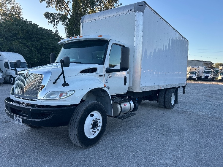2020 International MV in Jackson, TN — photo 3