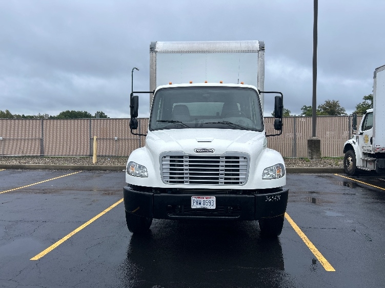 2020 Freightliner eM2 in Gahanna, OH — photo 2