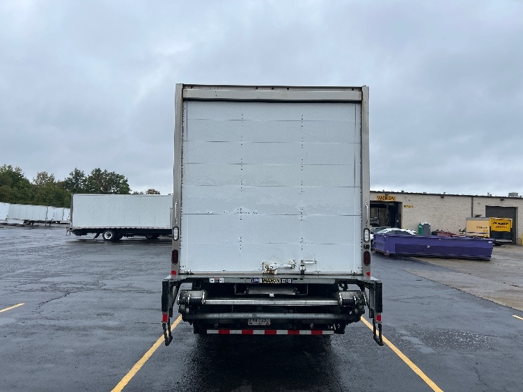 2020 Freightliner eM2 in Gahanna, OH — photo 7