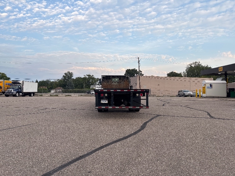 2020 Freightliner eM2 in Lansing, MI — photo 7