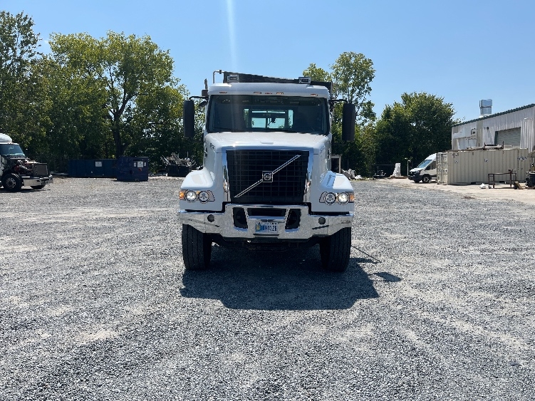 2019 Volvo in Concord, NC — photo 2