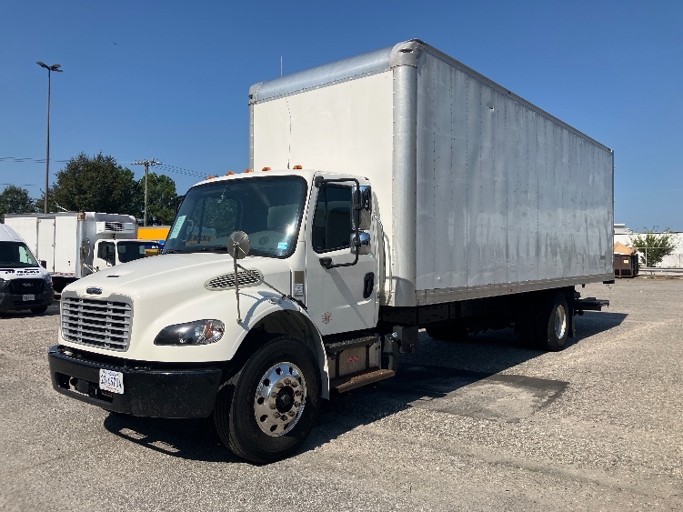 2020 Freightliner eM2 in Prince George, VA — photo 3