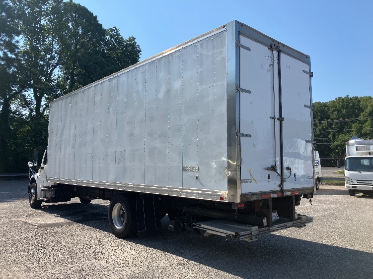 2020 Freightliner eM2 in Prince George, VA — photo 6