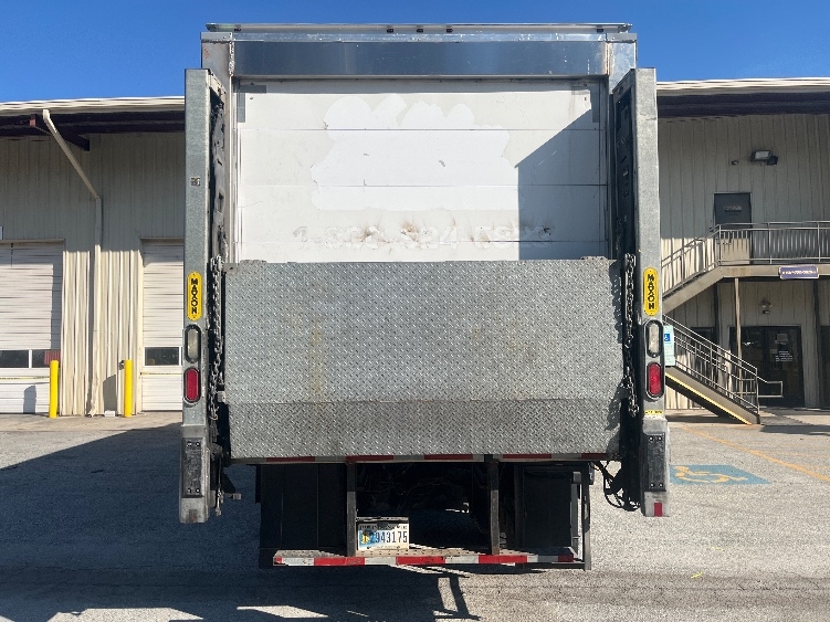 2020 Freightliner eM2 in Greensboro, NC — photo 7