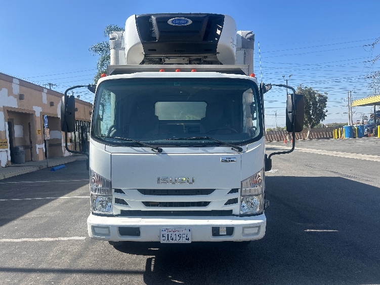 2020 Isuzu NRR in Torrance, CA — photo 2
