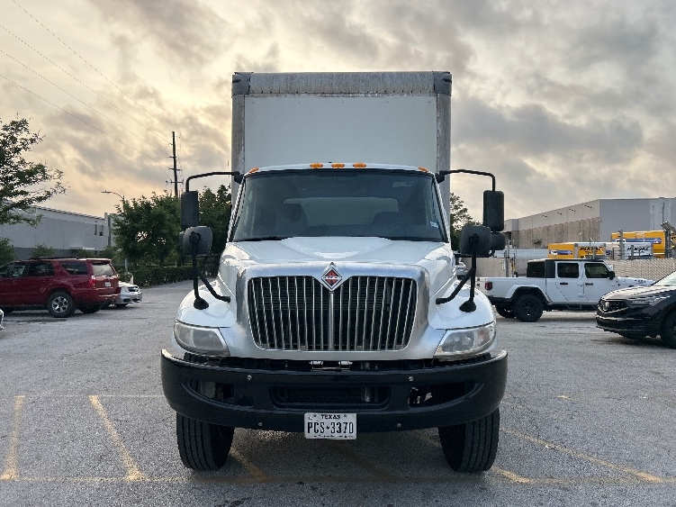 2020 International MV in San Antonio, TX — photo 2