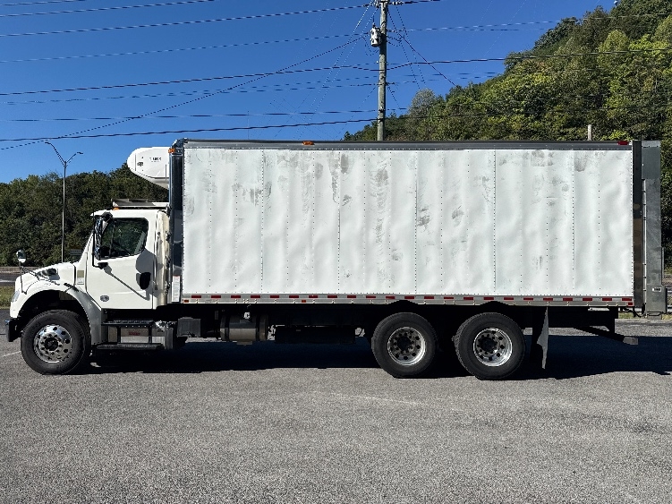 2020 Freightliner eM2 in Cleveland, TN — photo 4