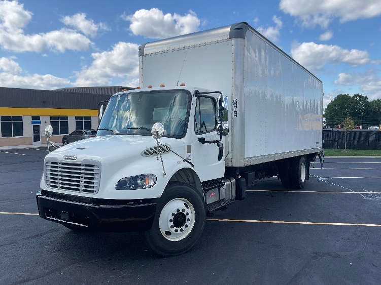 2020 Freightliner eM2 in Akron, OH — photo 3