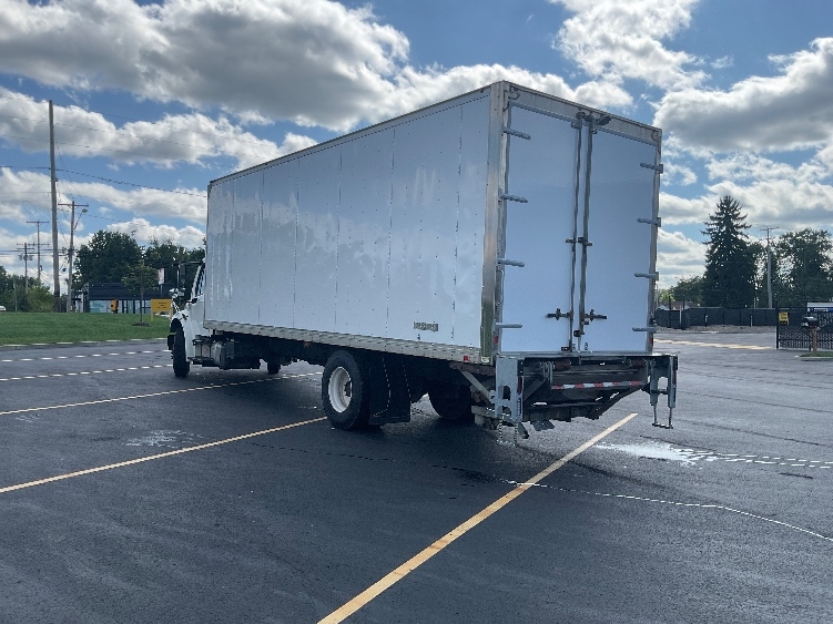 2020 Freightliner eM2 in Akron, OH — photo 6