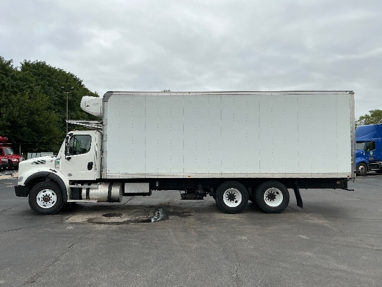 2020 Freightliner M2 112 in Indianapolis, IN — photo 4